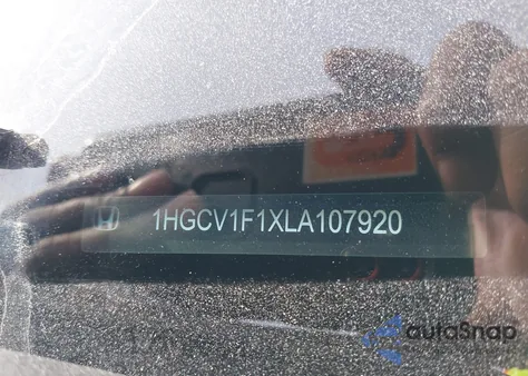 2020 Honda Accord Lx z USA, uszkodzony, nr VIN 1HGCV1F1XLA107920